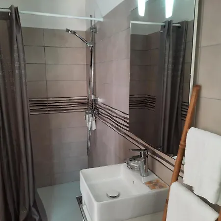 Les Jardins De Santa Giulia - Charmante Dhte Pensionat Porto-Vecchio (Corsica)