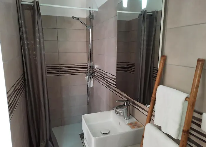 Les Jardins De Santa Giulia - Charmante Dhte Penzion Porto-Vecchio (Corsica)